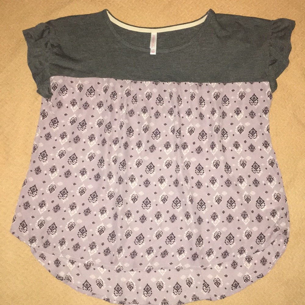 Darling Girl Flowy Box Top